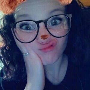 Meet your Posher, Isabel